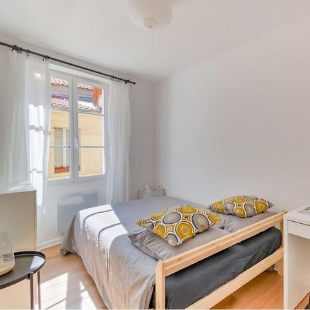 2 Bedroom Apartment In The Heart Of Marseille Exterior photo