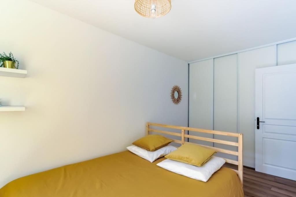 2 Bedroom Apartment In The Heart Of Marseille Exterior photo